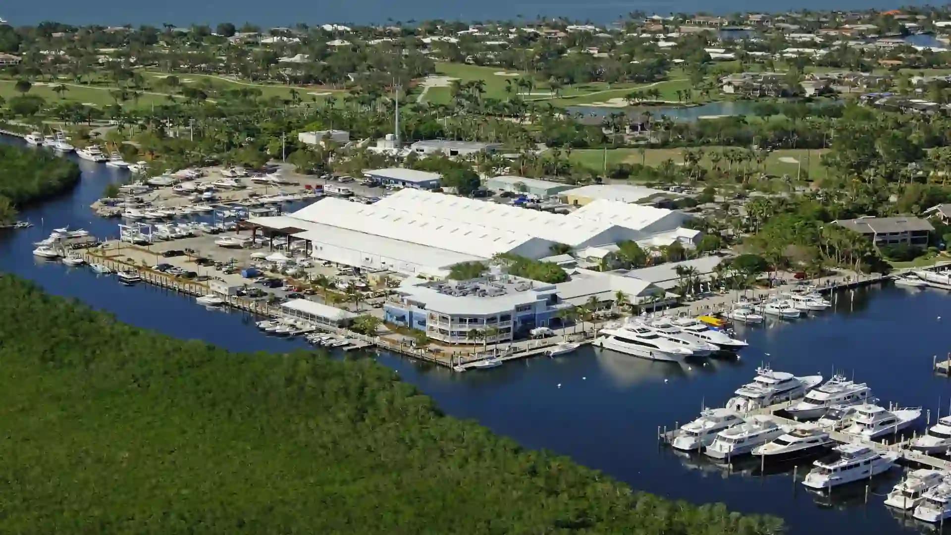 Luxury properties in Ocean Reef, Miami-Dade